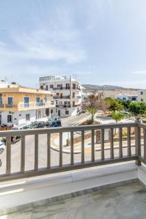 Local Living House - 4