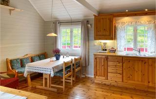 Beautiful Home In Tustna With Wifi - Gullstein - 4