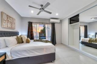 Expansive Home in Fannie Bay - 6