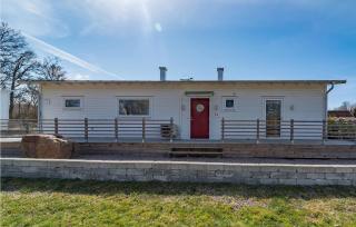 Three-Bedroom Holiday Home In Kopingsvik - 6