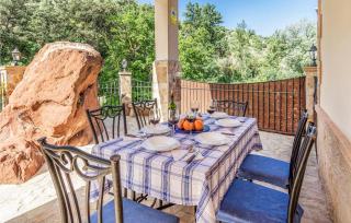 Nice Home In Rute With Jacuzzi - Rute - 1