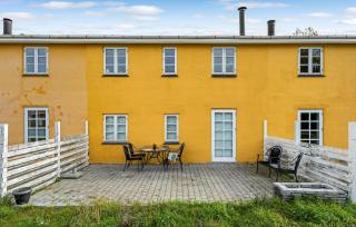 2 Bedroom Lovely Apartment In Gørlev - 2