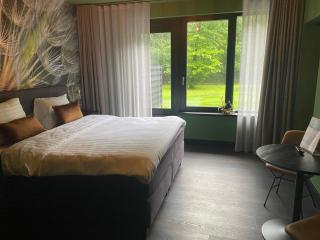 The Lodge - Best - 7
