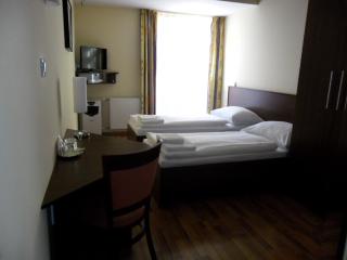 Hotel Arli - Senica - 9