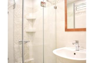 Manolika Studio 5 - 7