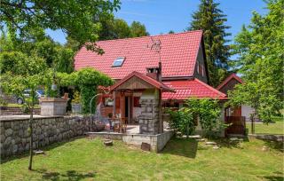 Awesome Home In Stari Laz With Kitchen - Stari Laz - 1