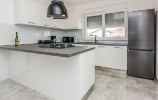 4 Bedroom Nice Home In Slivnica Donja - - 6