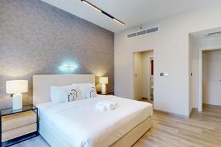 Rimal 1 - Opulant Two Bedroom - Dubai - 5