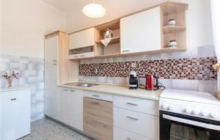 2 Bedroom Awesome Home In Seline - Seline - 7