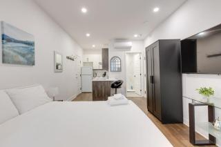 M11 Modern Comfy Studio wAC in PlateauMile-End - Montreal - 3