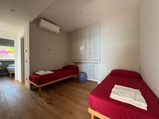 Elegant modern and bright flat with splendid terrace overlooking the sea and Palmaria Island Modern designer interior accommodates up to six people - Portovenere - 3
