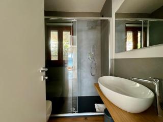 Elegant modern and bright flat with splendid terrace overlooking the sea and Palmaria Island Modern designer interior accommodates up to six people - Portovenere - 1