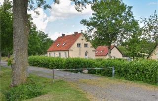 Awesome Home In Tomelilla With Kitchen - Tomelilla - 5