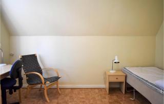 Awesome Home In Tomelilla With Kitchen - 3