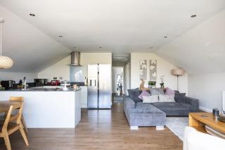 Swallows Lodge - 9