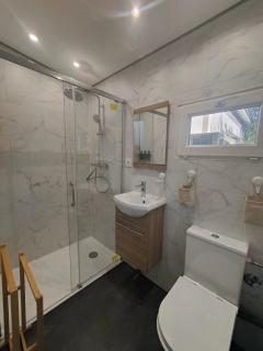 Tiny House avec jardin et accès piscine chauffée - 3