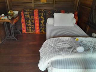 Ketewel Bed & Breakfast Yoga Room - 7