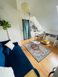 Studio parisien - Paris - 8
