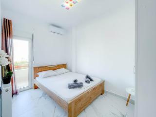 AYA Luxury Home - free public parking - 5