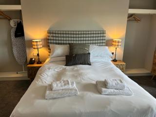 The Shore - Kirkwall - 6