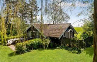 2 Bedroom Amazing Home In Bogø By - 1