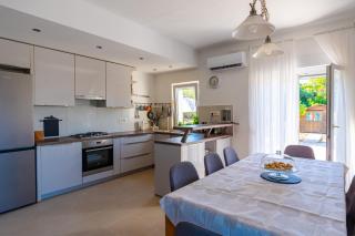 Holiday home Berta - 4