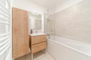 Large bright apartment with balcony Villeurbanne - Villeurbanne - 8