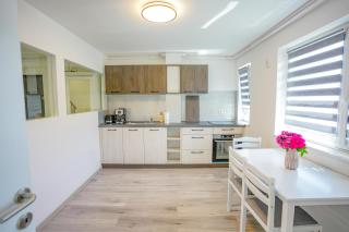 Eden Penthouse 5 - 2