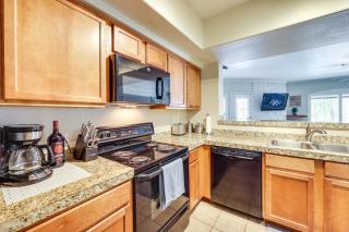 Family Scottsdale Condo Access to Pool and Hot Tub - 3