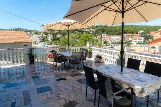 Apartments Zubcic - Tisno - 7