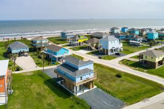 Saved By The Shell home - Crystal Beach - 9