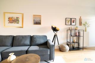 Elegancki Apartament 3city Blisko Rzeki w Gdańsku by Noclegi Renters - Gdansk - 5