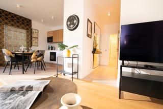 Elegancki Apartament 3city Blisko Rzeki w Gdańsku by Noclegi Renters - Gdansk - 3