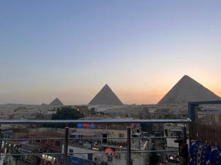 Pyramids top view - Il Cairo - 6