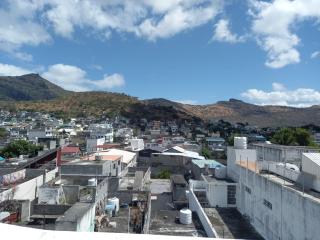 Vue de Vallee - Port Louis - 9