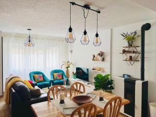 Acogedora casa recién reformada con jardín y wifi - Laredo - 0