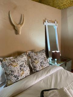 Soetgeluk Farm Cottage - 3