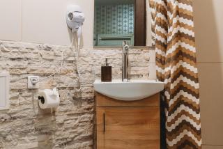Old Town Private Room, Shared Bath - D - Tallinn - 8