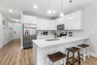 Modern Townhome Close to Beach, Restaurants, Entertainment! by Dolce Vita Getaways PCB - Panama City Beach - 9