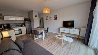 Grand studio moderne hyper centre - 1