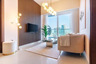 Stylish Apartment with Yacht View close to Dubai Mall - Dubái - 9
