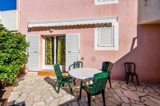 Coquet, terrasse, BBQ, Clim, parking, proche plage - 0