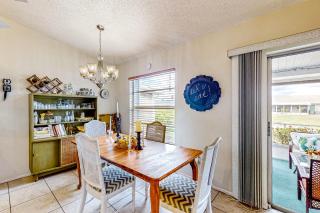 Gulf Coast Retreat - 2