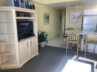 Ocean Walk Resort - Amazing Ocean Front View - Daytona Beach - 5