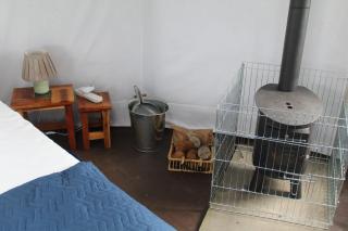 Mousley House Farm Campsite and Glamping - Warwick - 3