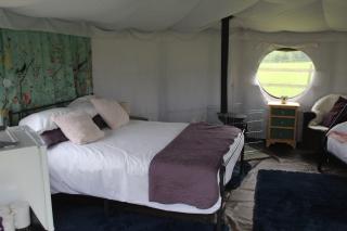 Mousley House Farm Campsite and Glamping - Warwick - 1