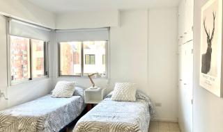 2 dorm sobre Av Hipólito Yrigoyen - Córdoba - 3