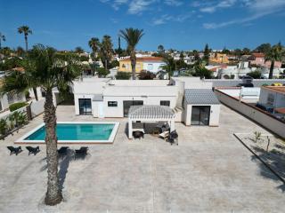Pink Lagoon Villa - Torrevieja - 3
