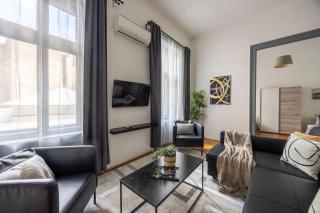 Charming & Cozy Stylish Apartment in the Heart of Budapest - Budapest - 9