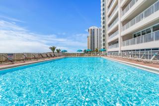 Blu Fin at Regency - Navarre - 7